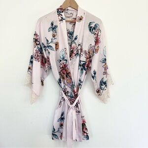 Inbloom by Jonquil Floral Pink Kimono Robe Lace Trim Bride Wedding Bridesmaid ML